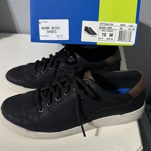 NUNN BUSH Shoes - Men’s size 10 - Black / Noir